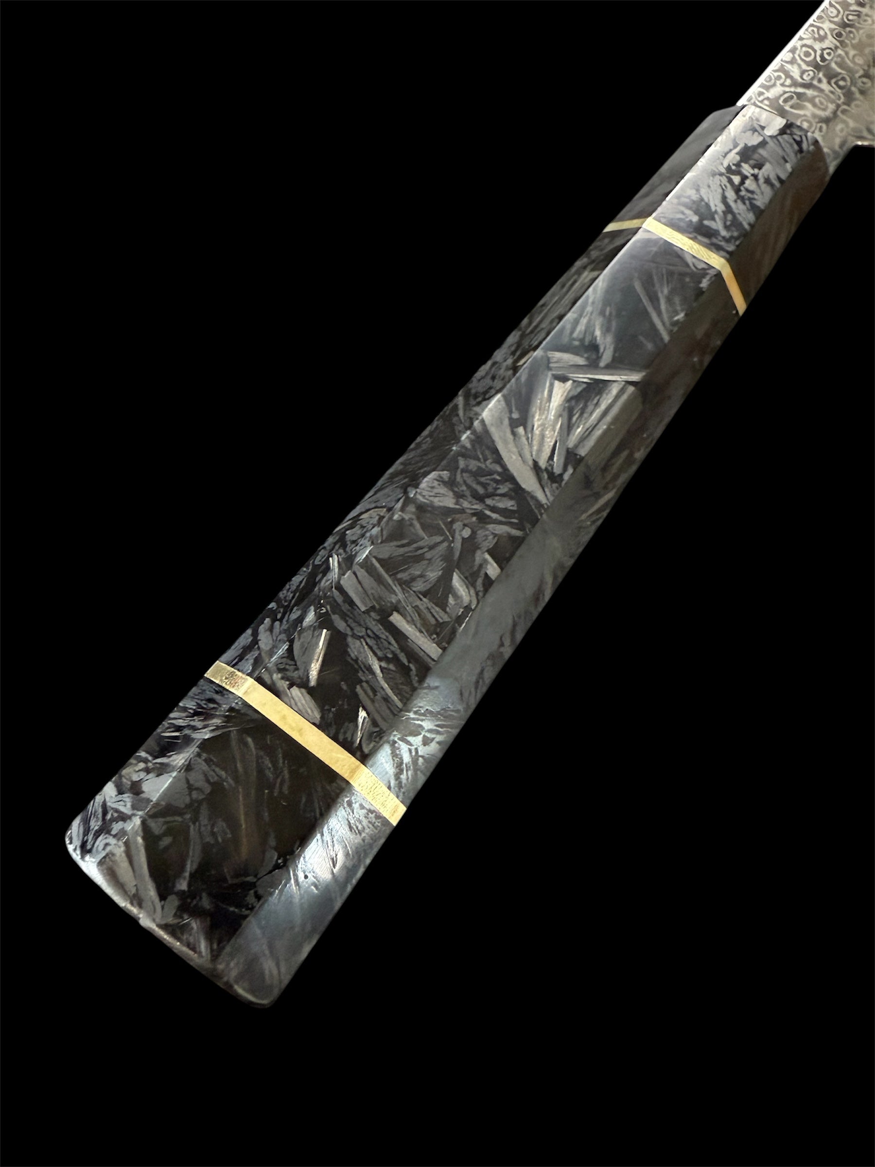 Ishizuka ORIGINAL Knife™ - Damascus VG10 Resin - Gyuto Kiritsuke 210mm